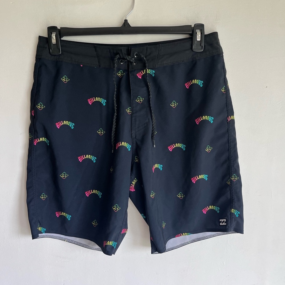 Billabong Recycler Sundays Pro Black Board Shorts Swimwear, Men’s 32